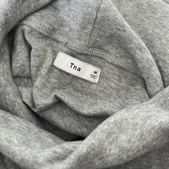 TNA turtleneck long sleeve - Picture 3 of 4